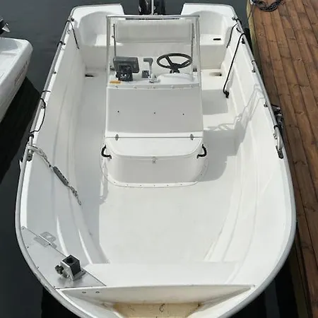 Rorbu I Gilsvagen - Egen Brygge - Batutleie 度假居