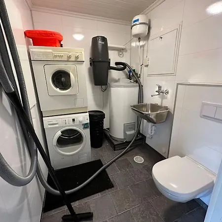 Rorbu I Gilsvagen - Egen Brygge - Batutleie Дом отдыха