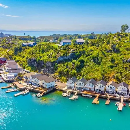 Rorbu I Gilsvagen - Egen Brygge - Batutleie Blaenes